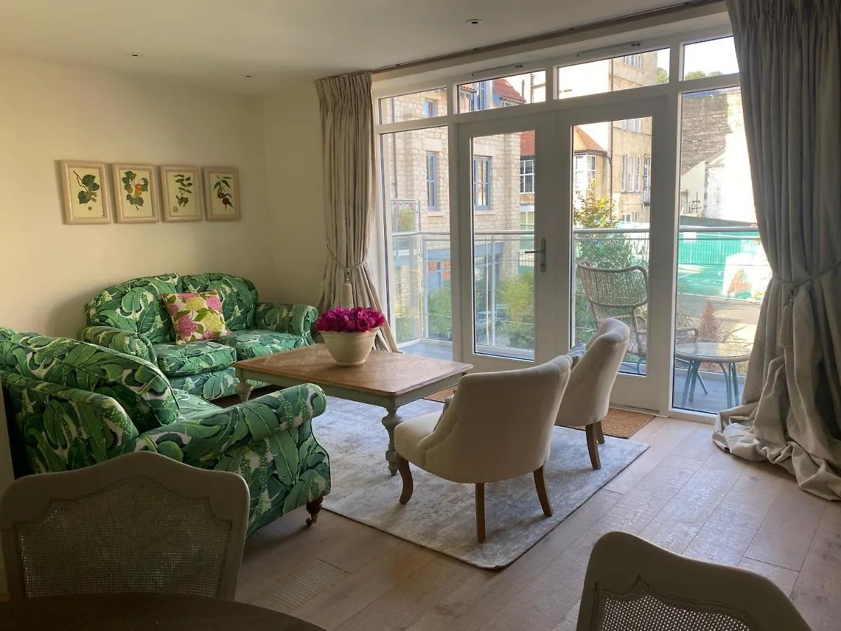 Walcot Yard With Parking, Bath Keys Apartment 0*,  United Kingdom